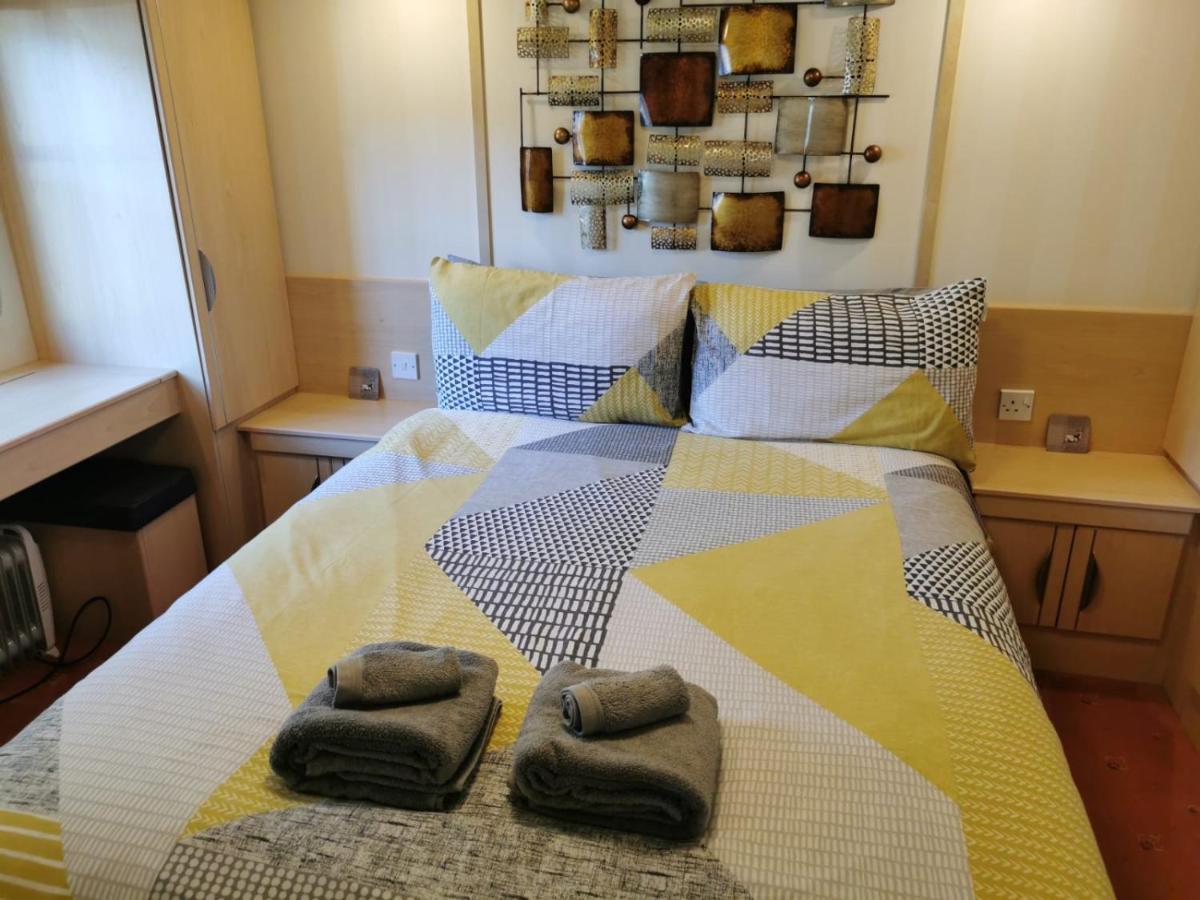 Lovely Static Holiday Caravan Near Whithorn Экстерьер фото