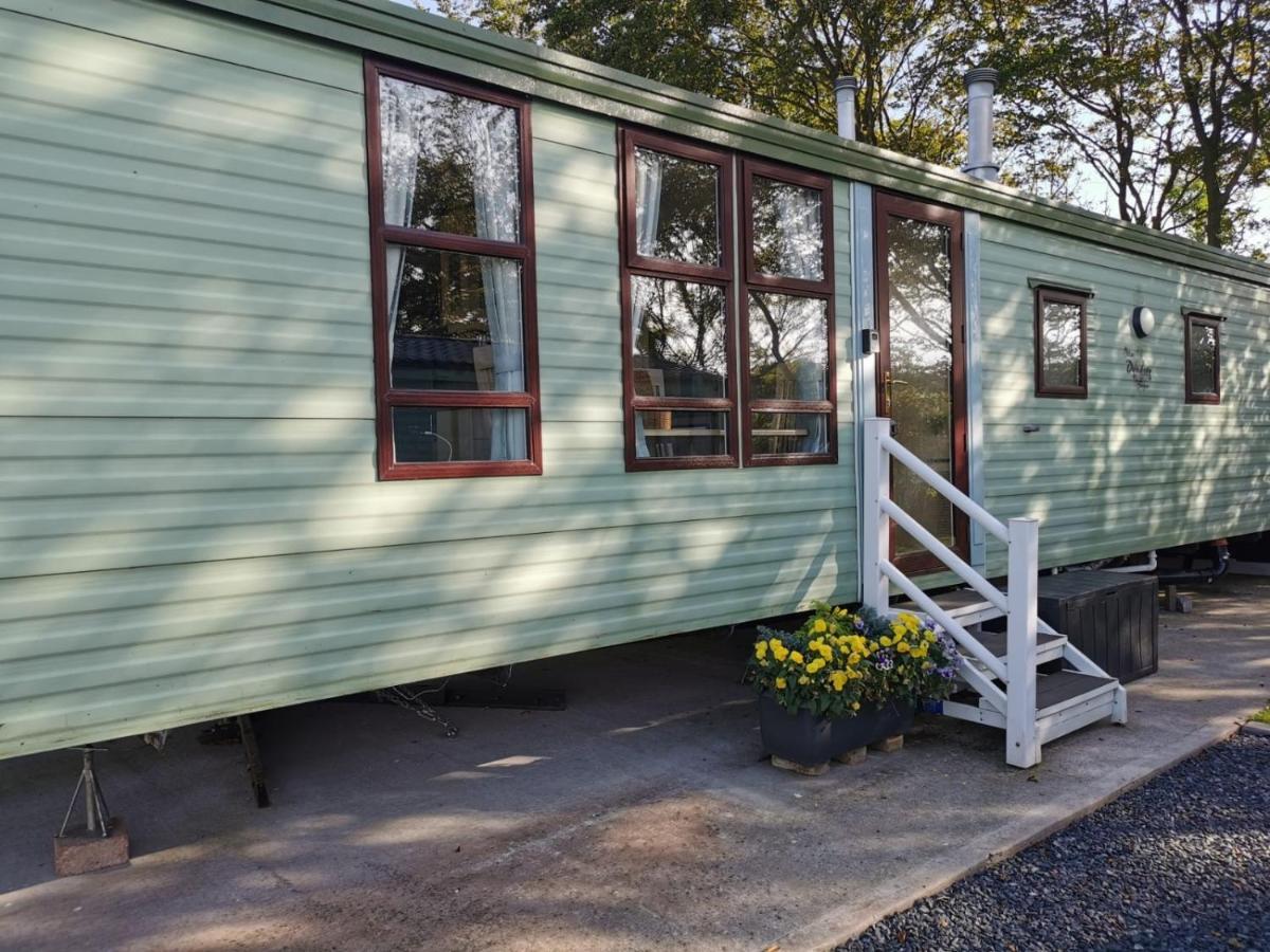 Lovely Static Holiday Caravan Near Whithorn Экстерьер фото